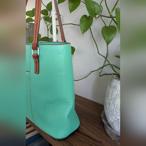 Dooney & Bourke Pebble Grain Leather Shoulder Bag - Picture 4 of 14